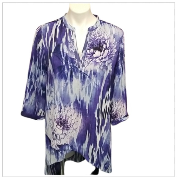 Chico's woman's blouse size 1 - Picture 3 of 6